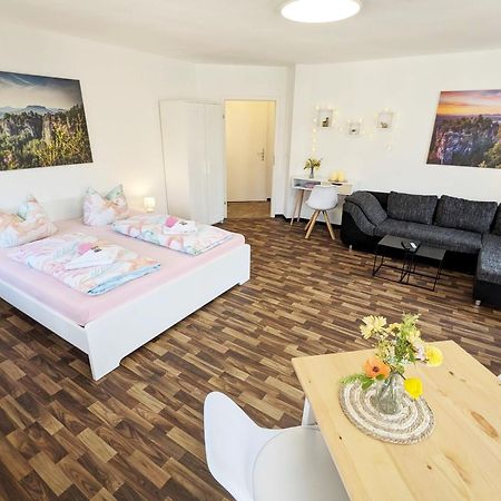 F3 Urlaubsmagie - Pool, Garten & Terrasse - 4P Sebnitz Luaran gambar